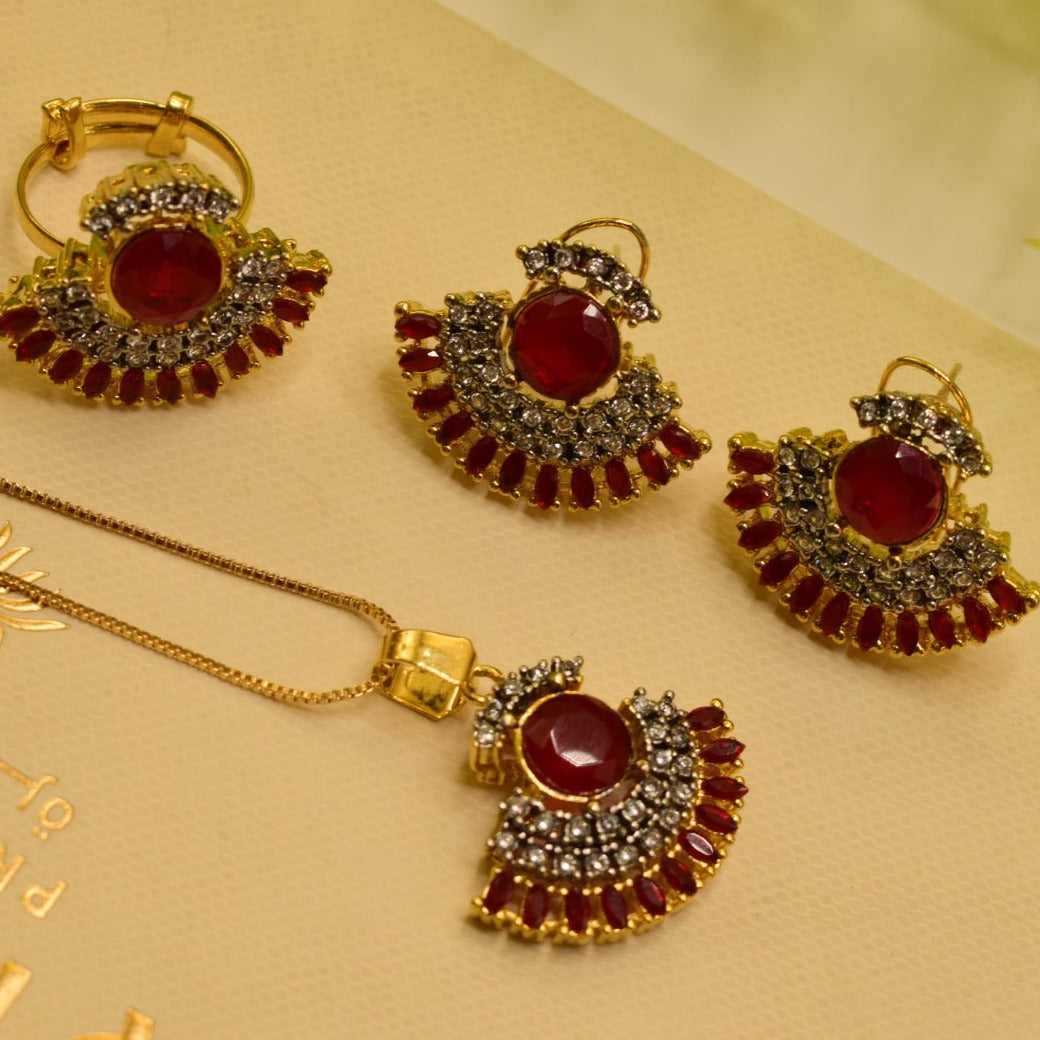 Luminous Design Gold Plated Necklace Set for Girls/Women