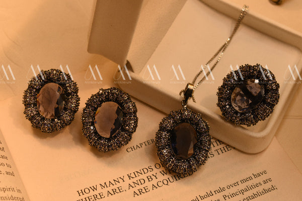 Glamorous Design Silver Plated Real Stones Necklace Set For Girls/Women