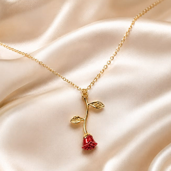 Dazzling Unique Folwer Design Gold Plated Pendant for Girls/Women
