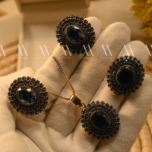 Gorgeous Design Gold Plated Real Stones Necklace Set For Girls/Women