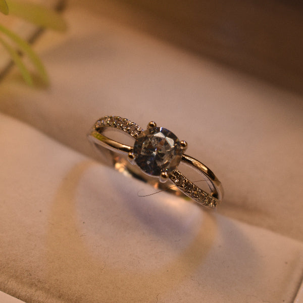 Stylish Design Silver Plated Real Stones Ring For Girls/Women