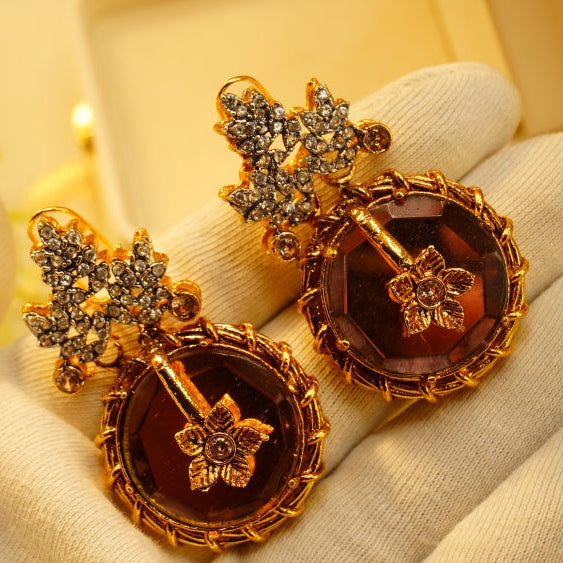 Gorgeous Design Gold Plated Crystal Stones Earrings For Girls/women