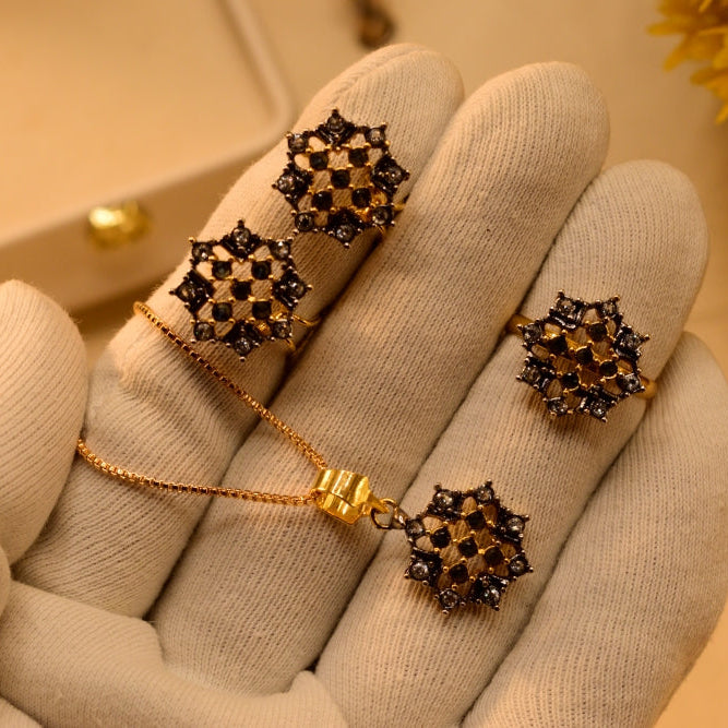 Stylish Design Gold Plated Crystal Stones Necklace Set for Girls/Women