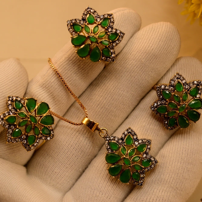Luxury Unique Design Gold Plated Necklace Set for Girls/Women