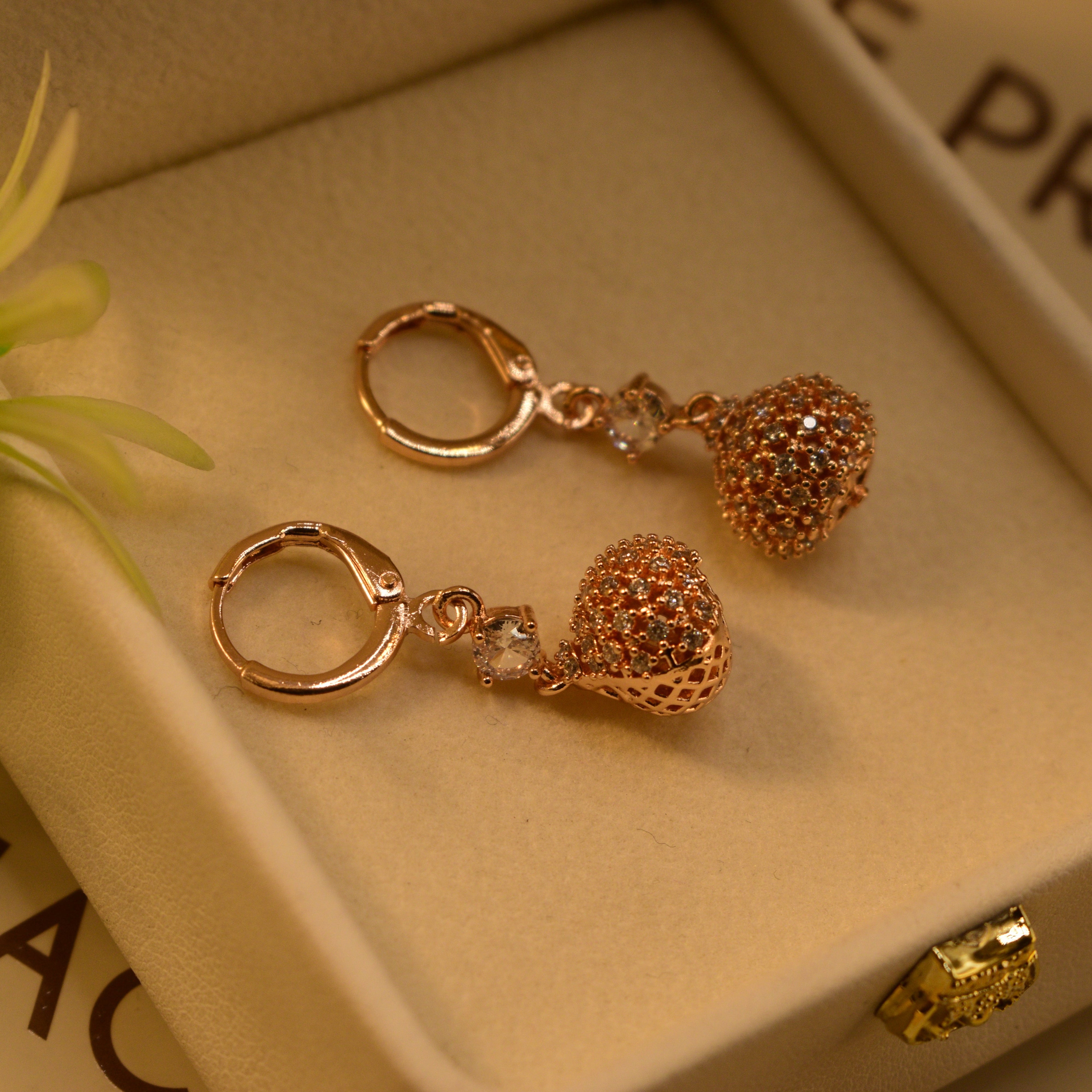 Stylish Unique Design Gold Plated Earrings For Girls/women