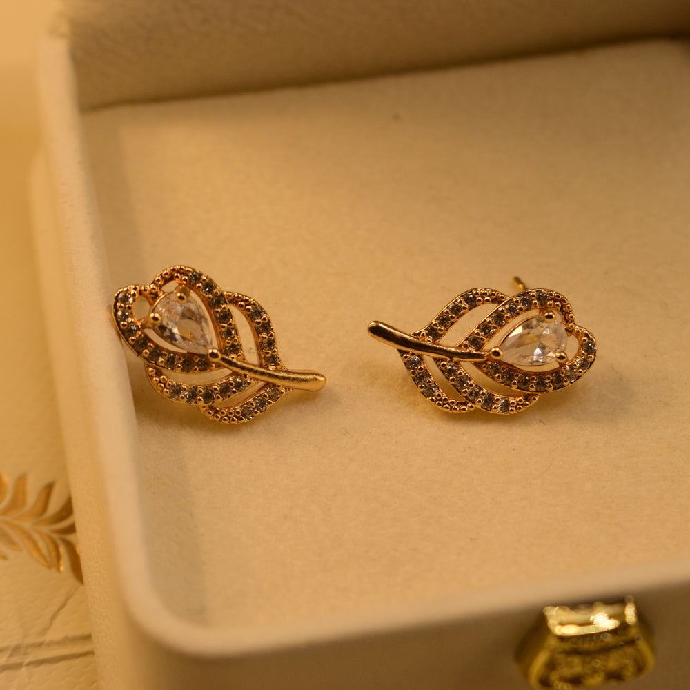 Charming Design Gold Plated Crystal Stones Earrings For Girls/women