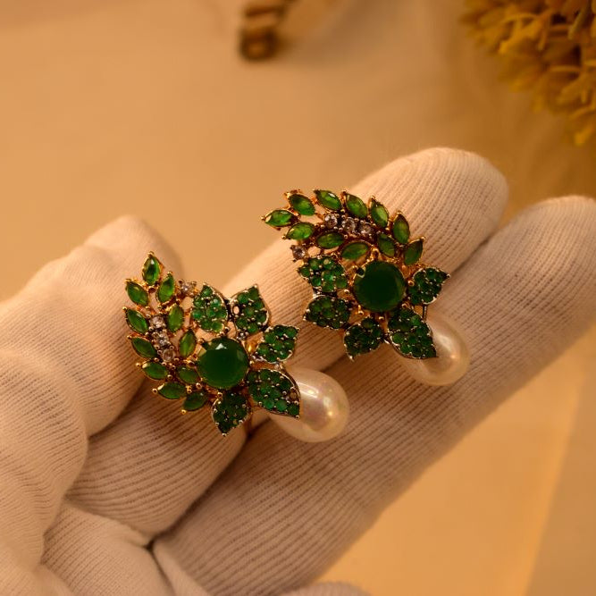 Glamorous Design Gold Plated Crystal Stones Earrings For Girls/women