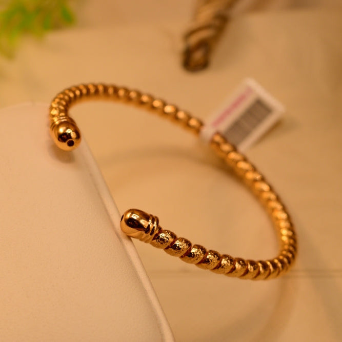 Luxury Unique Design Gold Plated Bangle for Girls/Women