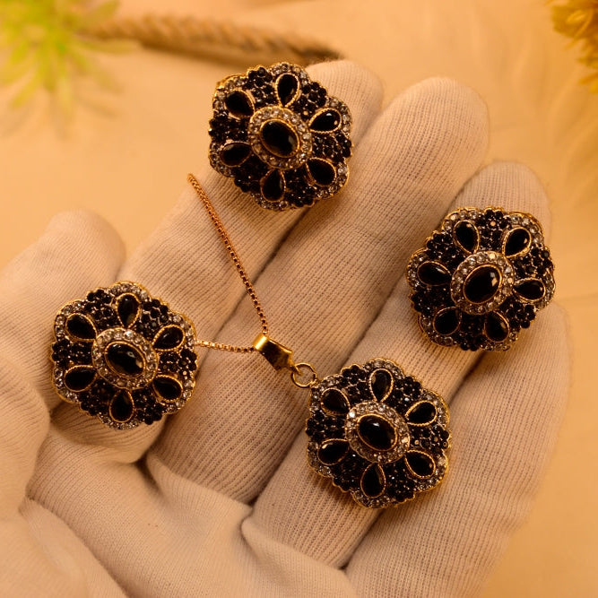 Glamorous Design Gold Plated Crystal Stones Necklace Set for Girls/Women