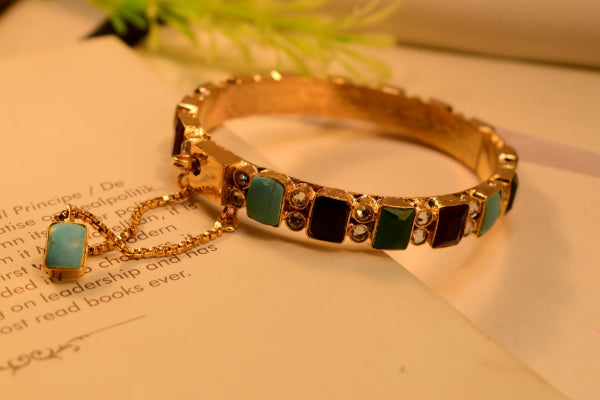 Sparkling Design Gold Plated Crystal Stones Bangle for Girls/Women