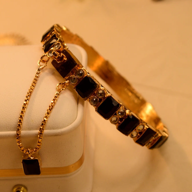 Sparkling Design Gold Plated Crystal Stones Bangle for Girls/Women