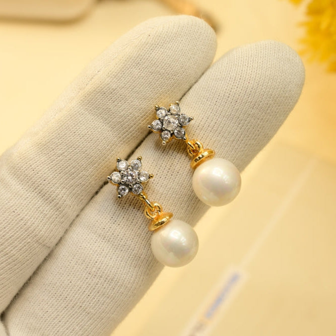 Gorgeous Design Gold Plated Crystal Stones Earrings For Girls/women