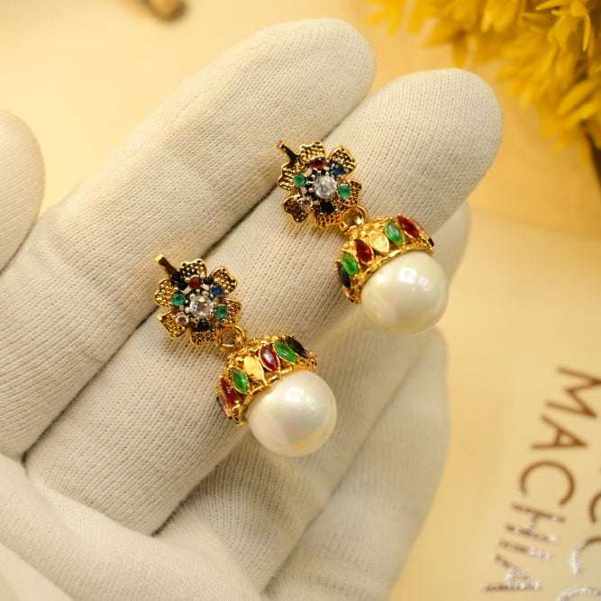 Charming Design Gold Plated Crystal Stones Earrings For Girls/women