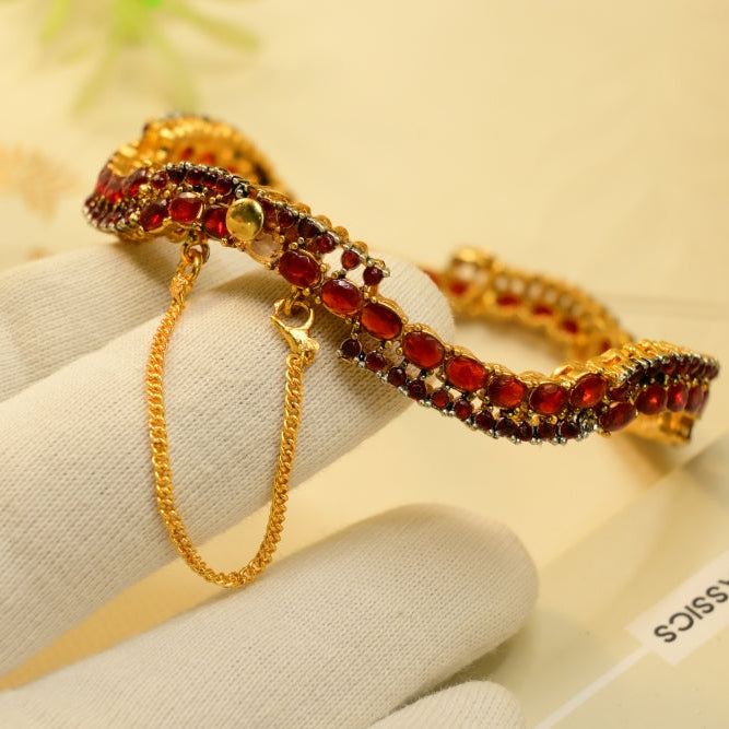 Luxury Design Gold Plated Crystal Stones Bangle for Girls/Women