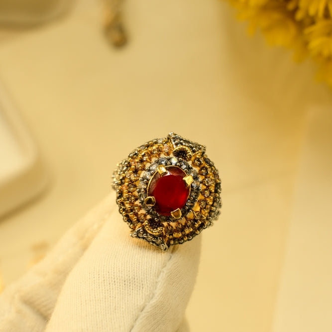 Dazzling Unique Design Gold Plated Crystal Stones Ring For Girls/women
