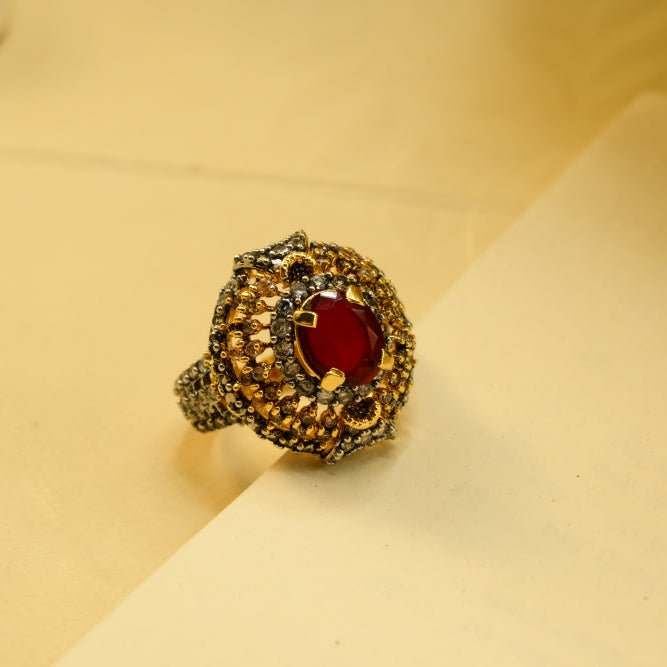 Dazzling Unique Design Gold Plated Crystal Stones Ring For Girls/women
