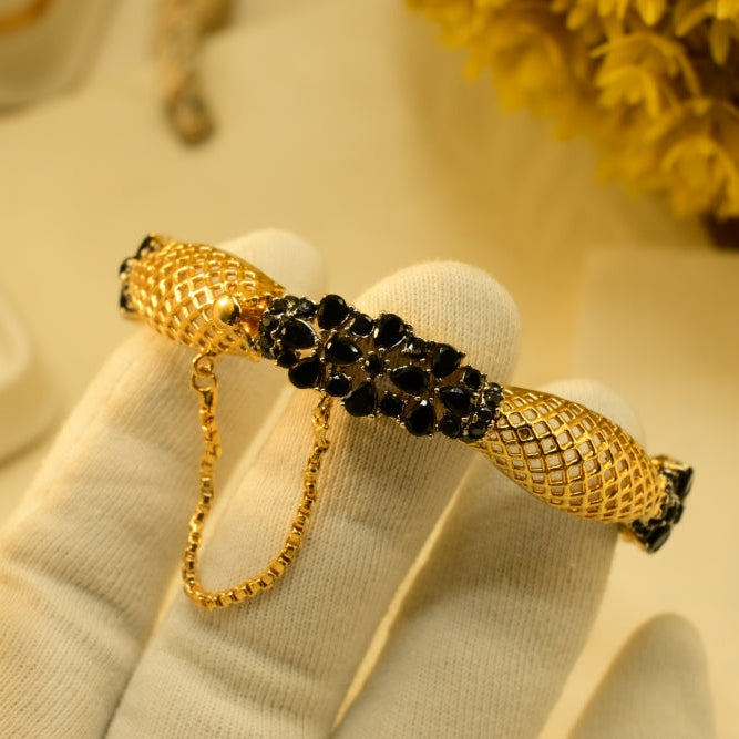 Sparkling Unique Design Gold Plated Crystal Stones Bangle for Girls/Women