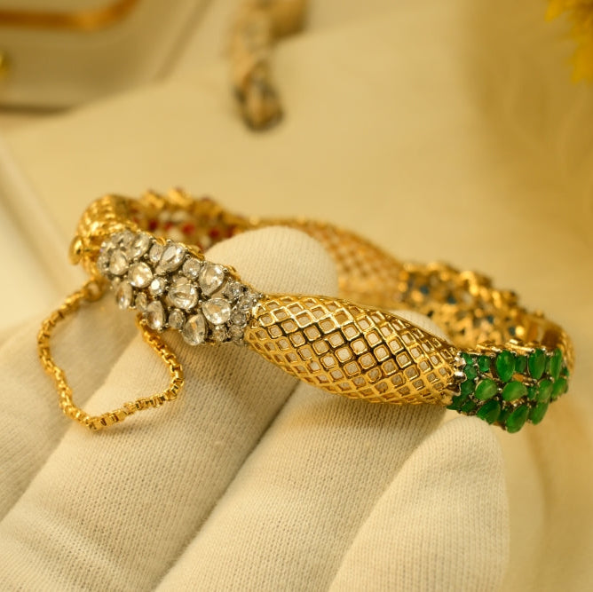 Sparkling Unique Design Gold Plated Crystal Stones Bangle for Girls/Women