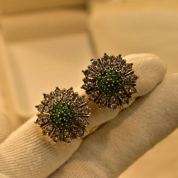 Glamorous Design Gold Plated Crystal Stones Earrings For Girls/women