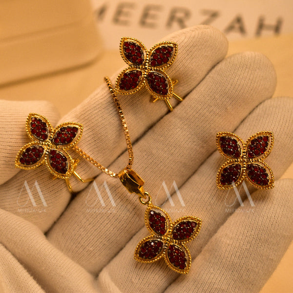 Unique Flower Design Gold Plated Real Stones Necklace Set for Girls/Women