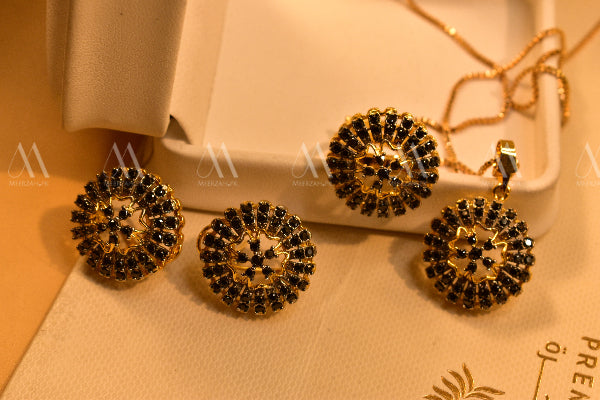 Elegant Design Gold Plated Real Stones Necklace Set for Girls/Women