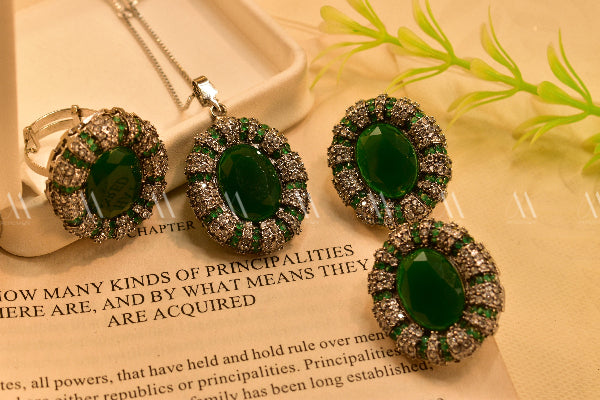 Glamorous Design Silver Plated Real Stones Necklace Set For Girls/Women