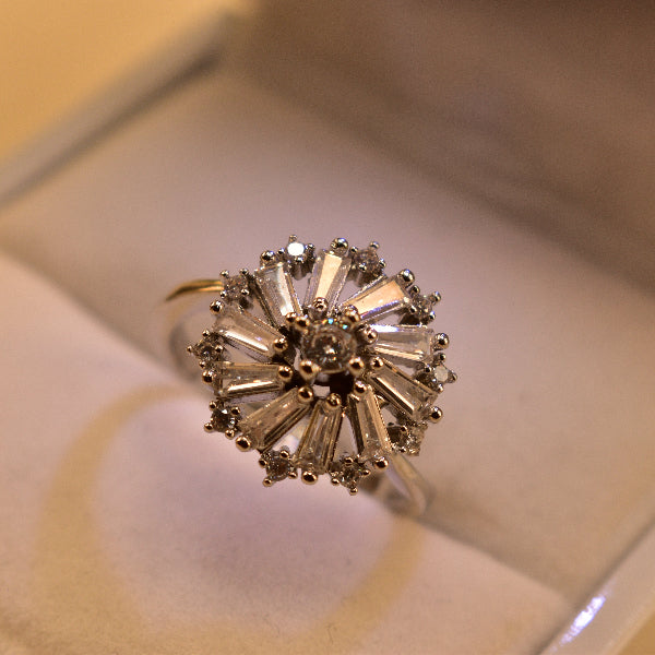 Beautiful Design Crystal Stones Ring For Girls/Women