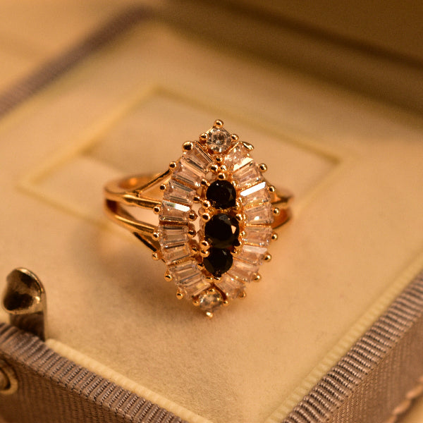 Luxury Design Gold Plated Crystal Stones Ring For Girls/Women