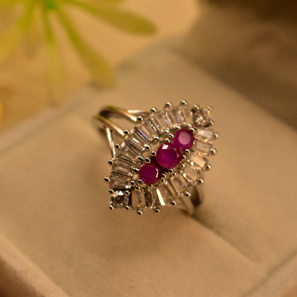 Elegant Design Silver Plated Crystal Stones Ring For Girls/Women