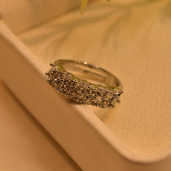Luminous Design Crystal Stones Ring For Girls/Women