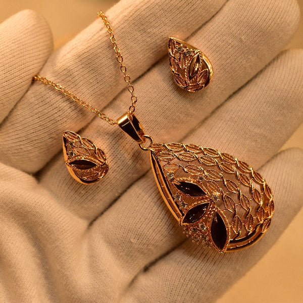 Beautiful Design Gold Plated Crystal Stones Necklace Set for Girls/Women