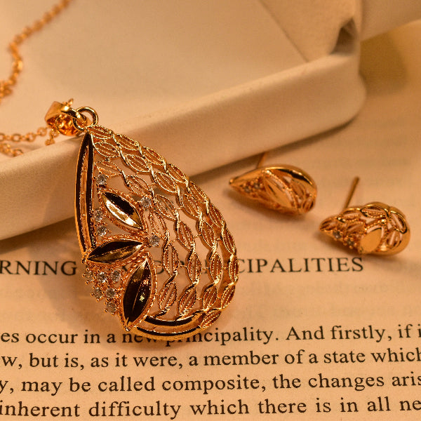 Beautiful Design Gold Plated Crystal Stones Necklace Set for Girls/Women