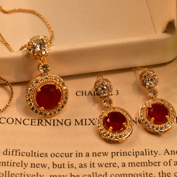 Glamorous Design Gold Plated Real Stones Necklace Set for Girls/Women