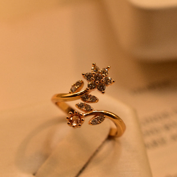 Fancy Flower Design Gold Plated Crystal Stone Ring For Girls/Women
