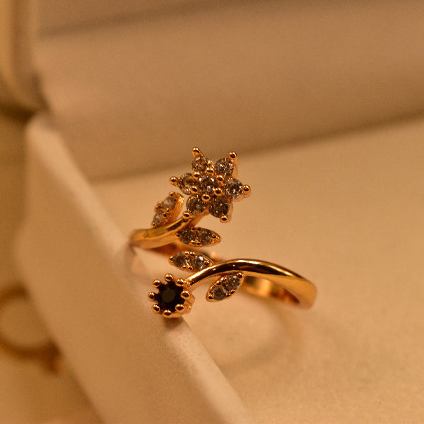 Fancy Flower Design Gold Plated Crystal Stone Ring For Girls/Women