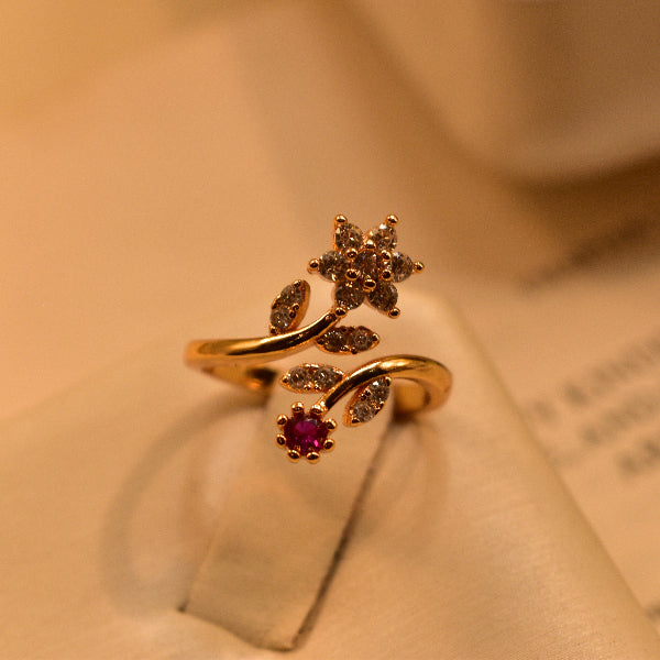 Fancy Flower Design Gold Plated Crystal Stone Ring For Girls/Women