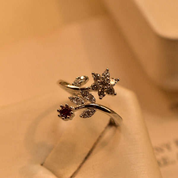 Glamorous Flower Design Silver Plated Crystal Stone Ring For Girls/Women
