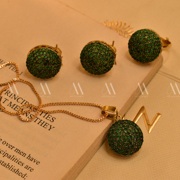 Glamorous Design Gold Plated Real Stones Necklace Set for Girls/Women