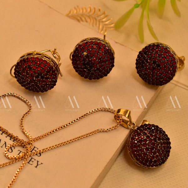 Glamorous Design Gold Plated Real Stones Necklace Set for Girls/Women