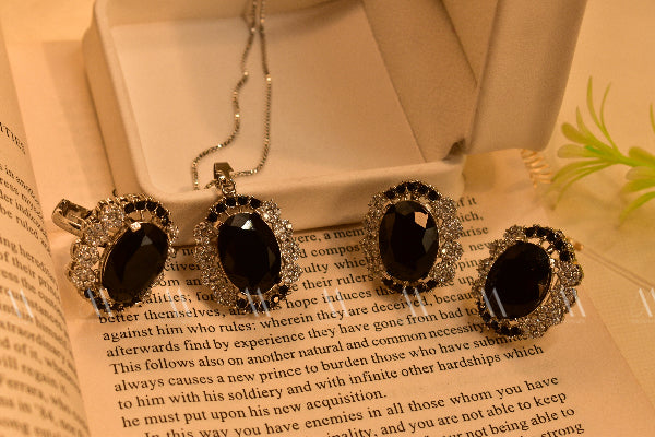 Luminous Design Gold Plated Real Stones Necklace Set for Girls/Women