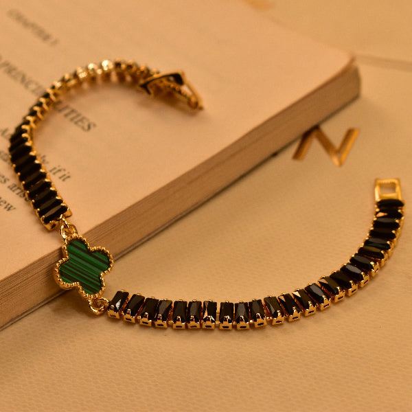 Dazzling Design Gold Plated Crystal Stones Bracelet for Girls/Women