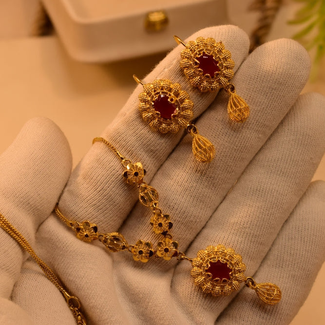 Gorgeous Design Gold Plated Crystal Stones Necklace Set for Girls/Women