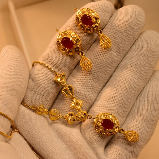 Luxury Design Gold Plated Crystal Stones Necklace Set for Girls/Women