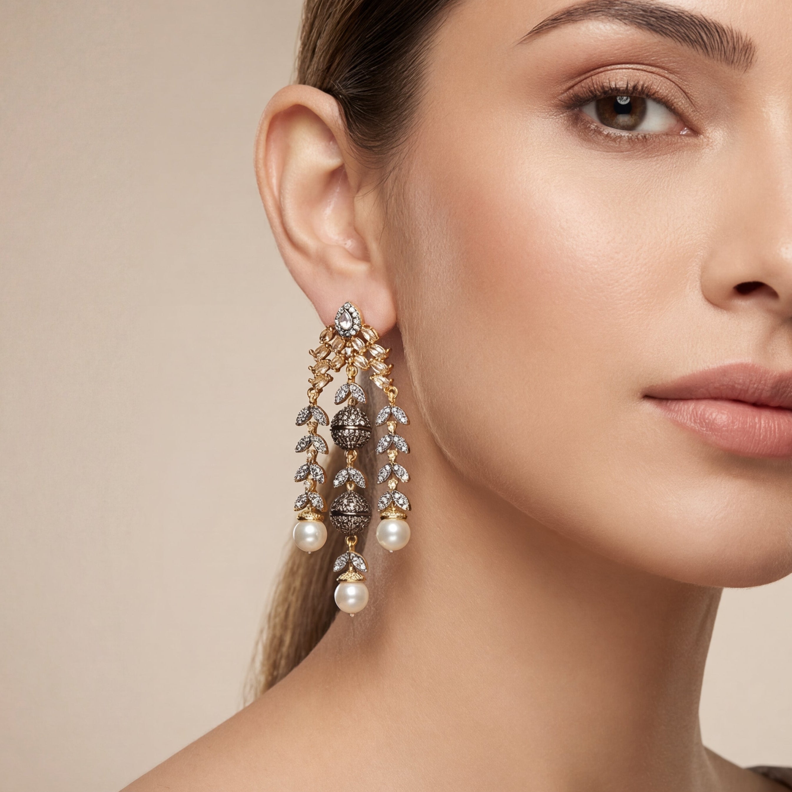 Charming Design Gold Plated Champagne Stones Earrings For Girls/women