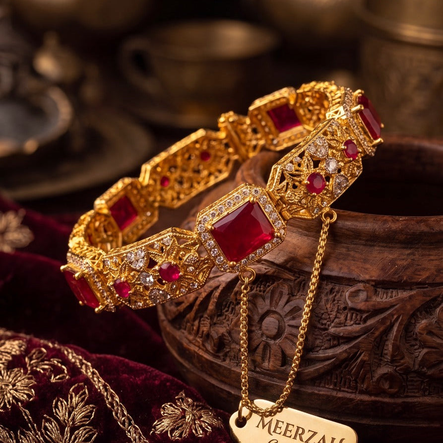 Fancy Design Gold Plated Crystal Stones Bangle for Girls/Women