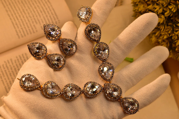 Luminous Design Gold Plated Real Stones Necklace Set for Girls/Women