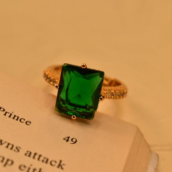 Luminous Design Gold Plated Crystal Stones Ring For Girls/Women