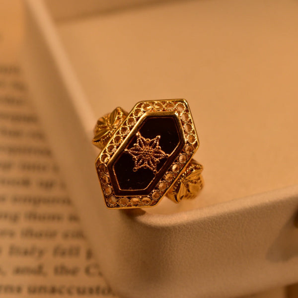 Glamorous Design Gold Plated Crystal Stones Ring For Girls/Women