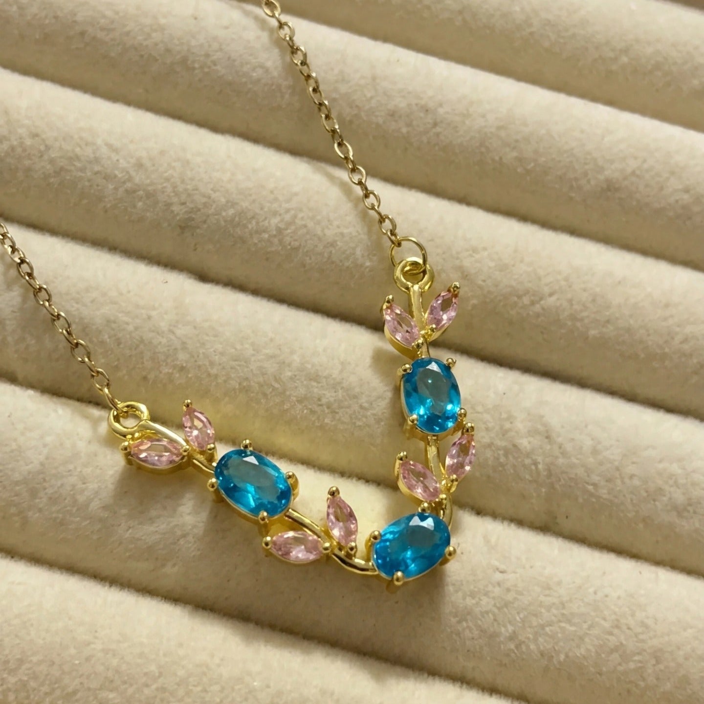 Viral Tulip-Necklace for Girls/Women