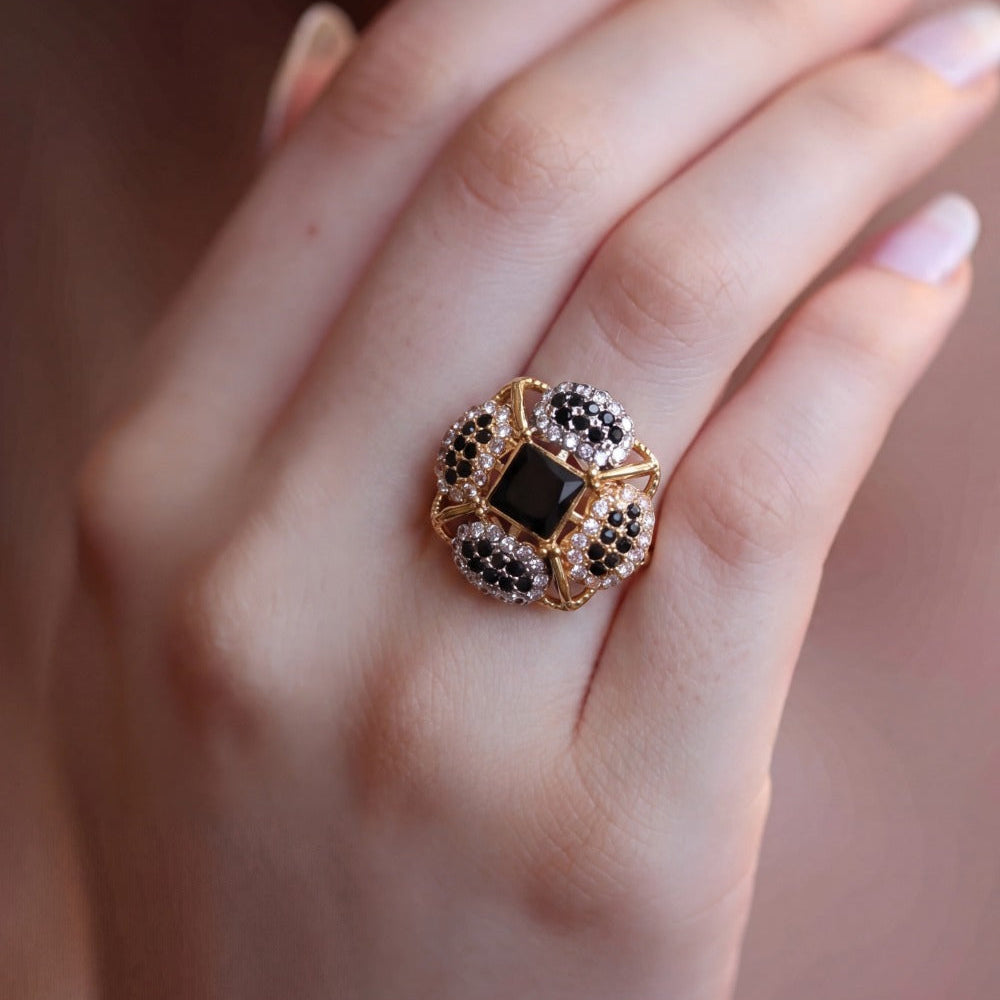Dazzling Flower Design Gold Plated Crystal Stones Ring For Girls/Women